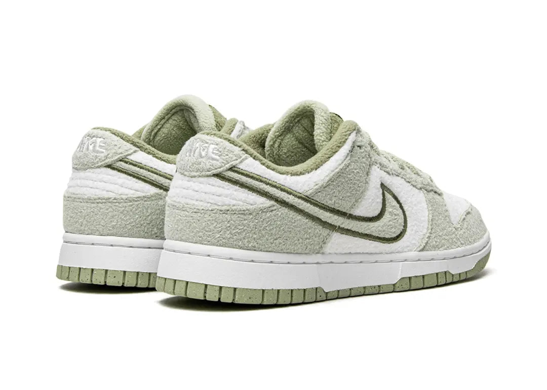 Nike Dunk Low SE Fleece Pack Honeydew - PLUGSNEAKRS