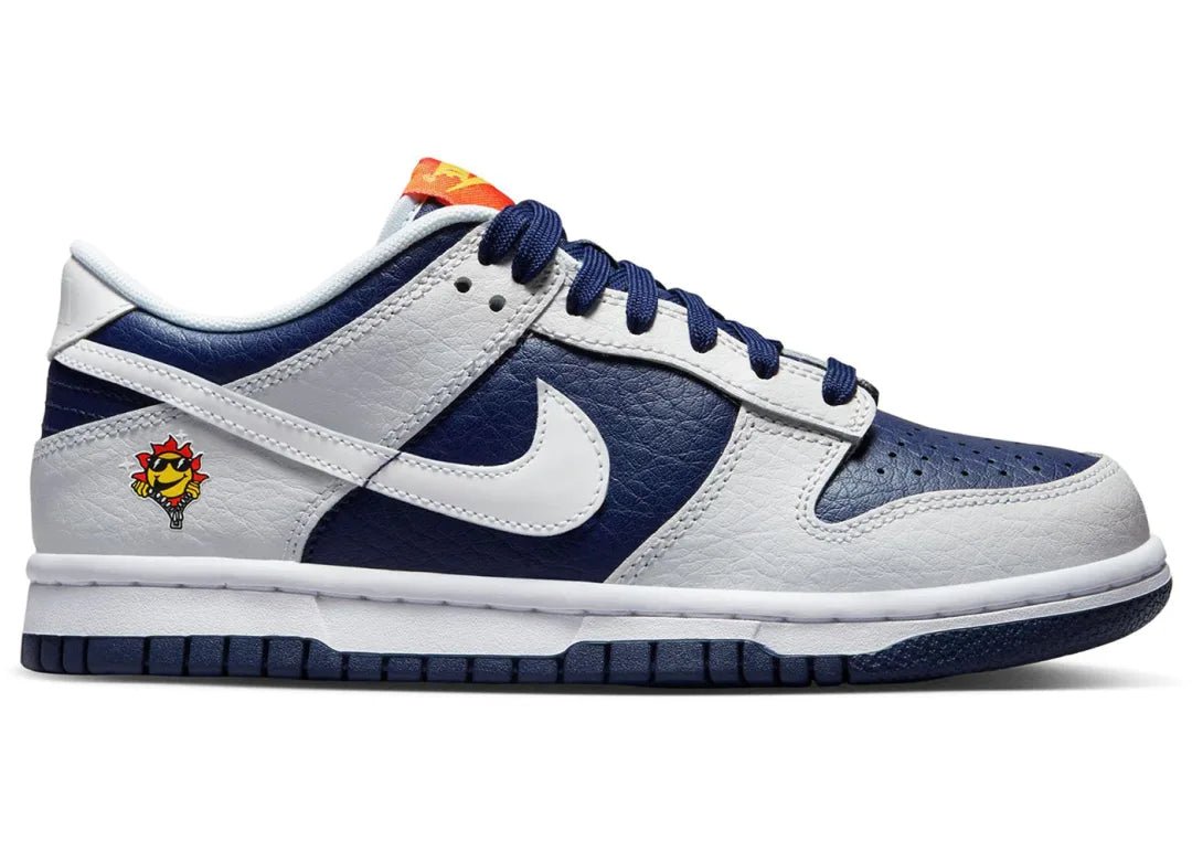 Nike Dunk Low UV Reactive Photon Dust Midnight Navy