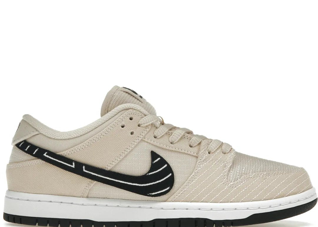 Nike SB Dunk Low Albino & Preto - PLUGSNEAKRS