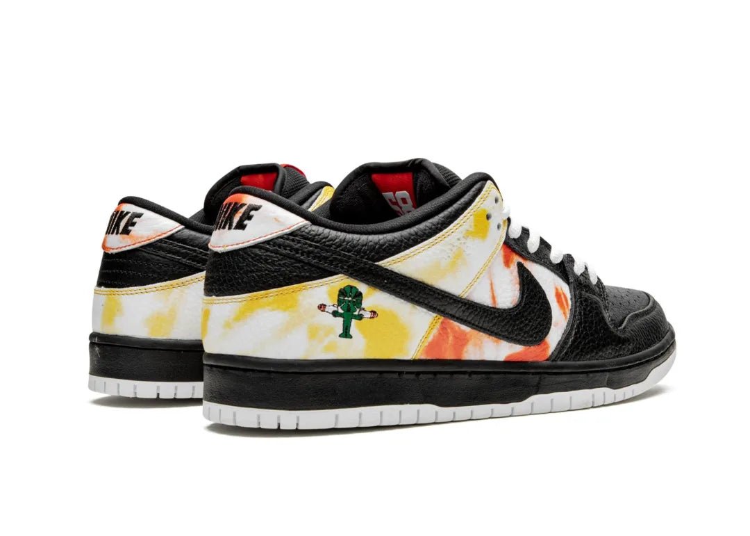 Nike SB Dunk Low Raygun Tie-Dye Black - PLUGSNEAKRS