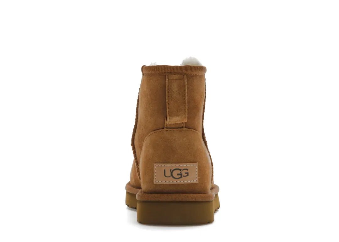 UGG Classic Mini II Boot Chestnut (W) - PLUGSNEAKRS